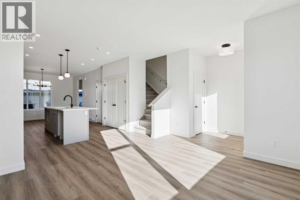 Row / Townhouse for Sale in 302 Belvedere Avenue SE|Calgary, Alberta T2A8A1 5