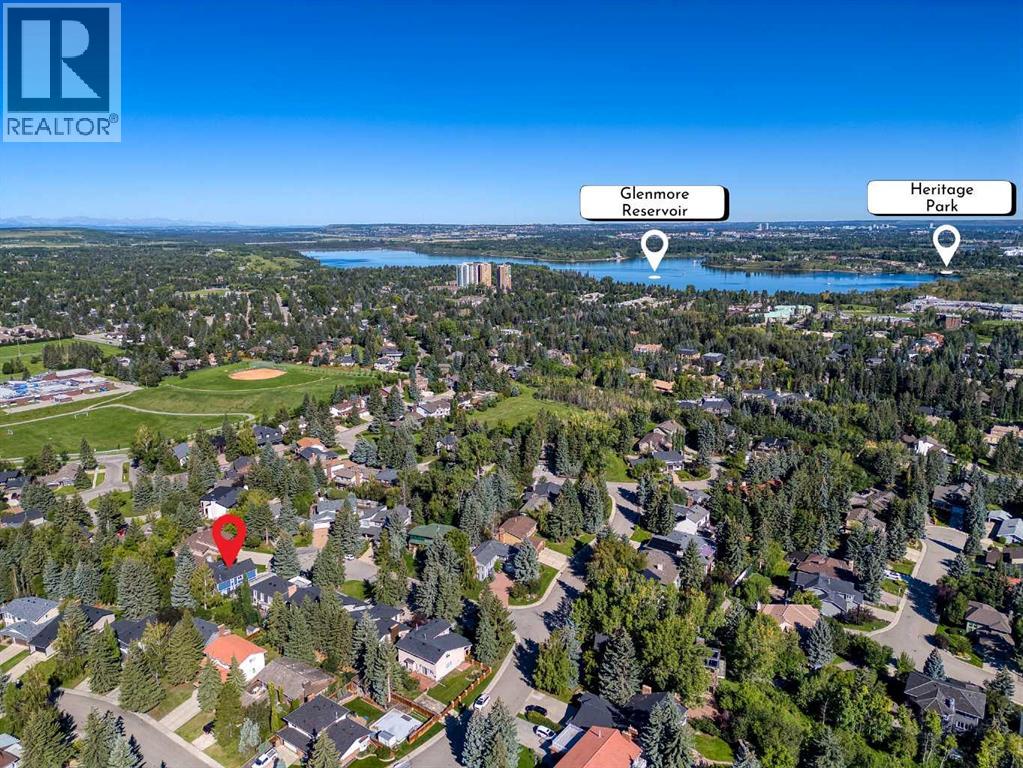 House for Sale in 119 Pump Hill Bay SW|Calgary, Alberta T2V4L6 3