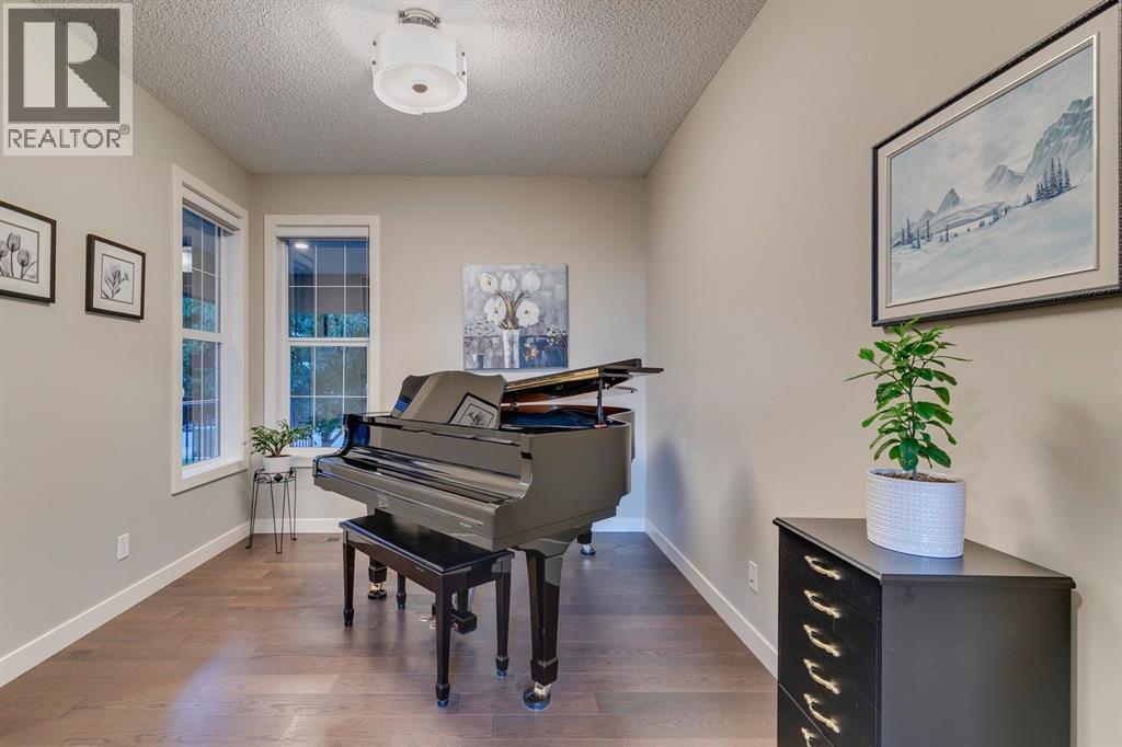 House for Sale in 101 Cranarch Common SE|Calgary, Alberta T3M1M1 5