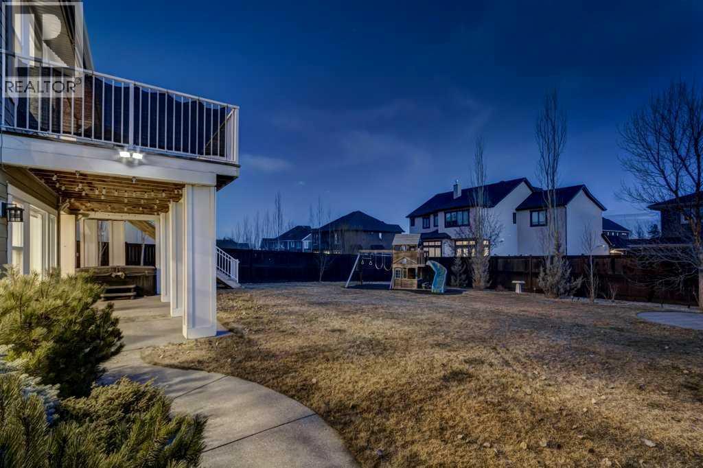 House for Sale in 176 100 Fortress Bay SW|Calgary, Alberta T3H4C4 5