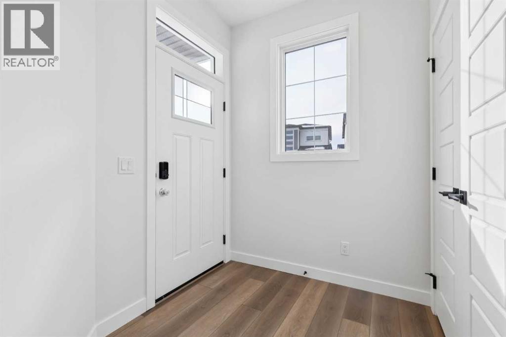 House for Sale in 79 Versant Rise SW|Calgary, Alberta T2Y0Z1 3