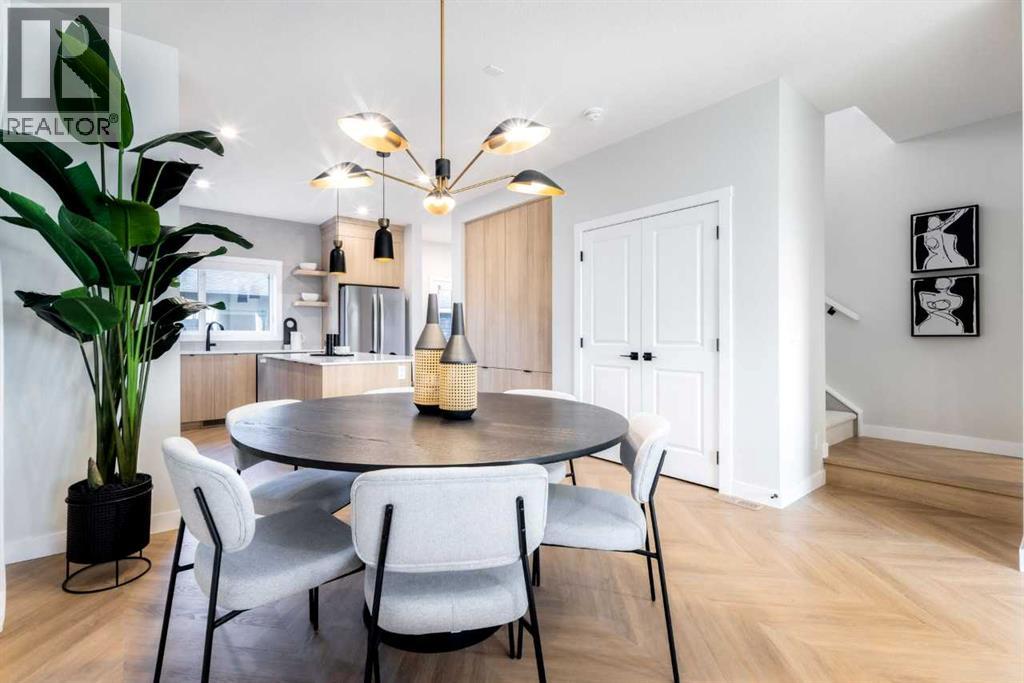 House for Sale in 248 Verbena Common SW|Calgary, Alberta T2Y0N5 2