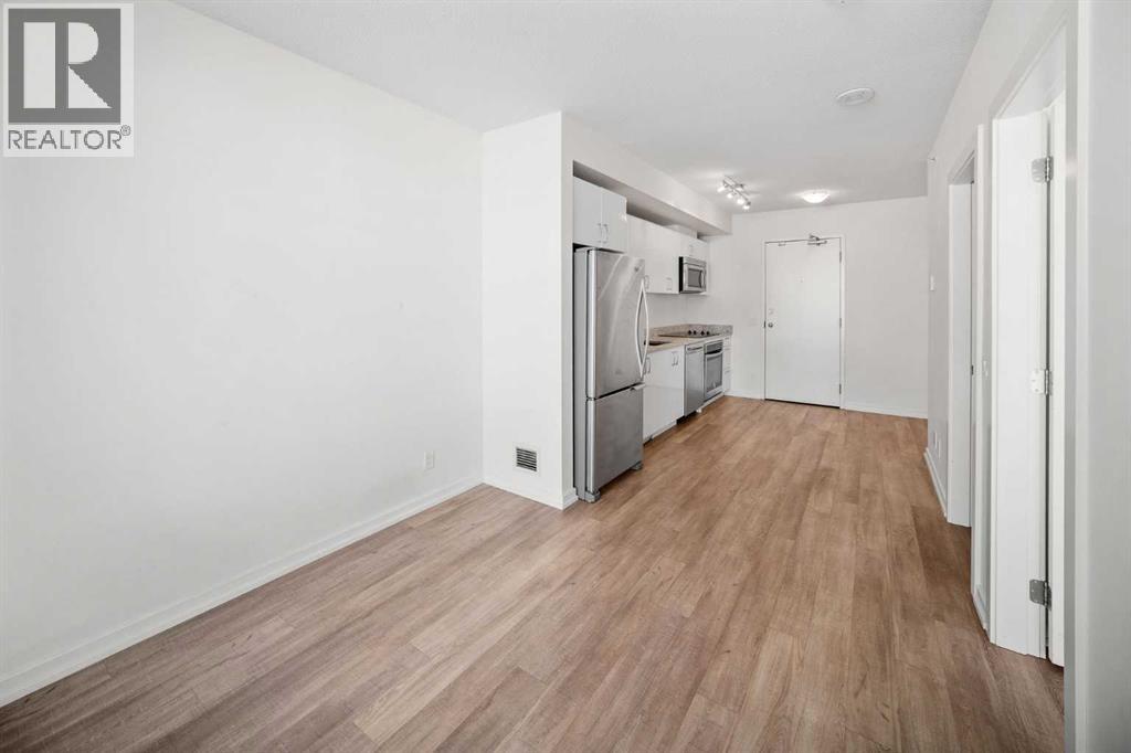 Apartment for Sale in 805, 450 8 Avenue SE|Calgary, Alberta T2G1S2 2