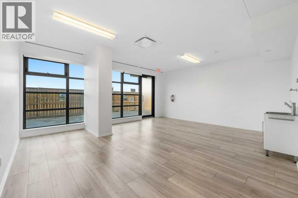 Row / Townhouse for Sale in 130, 615 6 Avenue SE|Calgary, Alberta T2G1S2 4