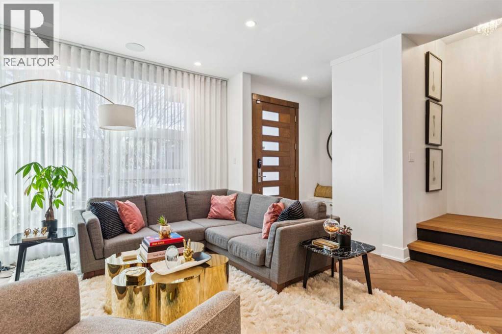 Duplex for Sale in 3813 1A Street SW|Calgary, Alberta T2S1R4 4