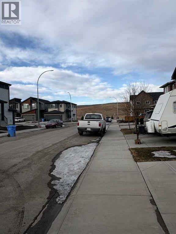 House for Sale in 17 Walgrove Manor SE|Calgary, Alberta T2X4C8 4