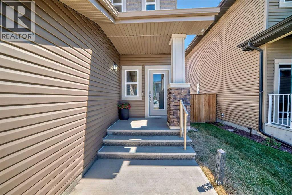 House for Sale in 17 Walgrove Manor SE|Calgary, Alberta T2X4C8 5