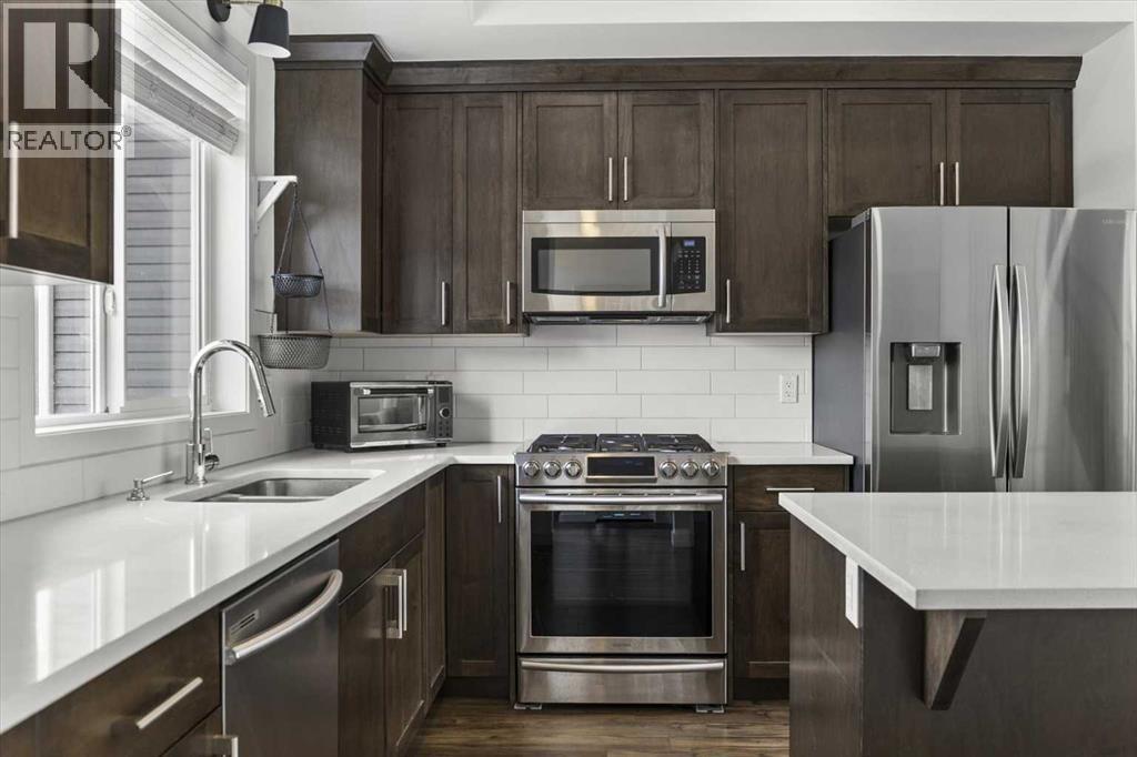 House for Sale in 59 Wolf Hollow Way SE|Calgary, Alberta T2X1T8 3