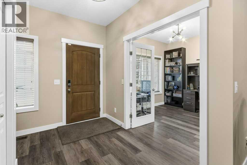 House for Sale in 32 Royal Birch Park NW|Calgary, Alberta T3G0B8 2