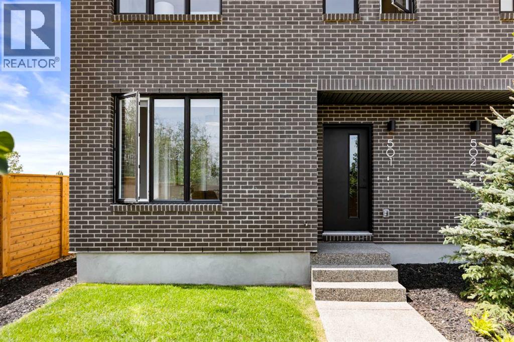 Row / Townhouse for Sale in 501, 8155 8 Avenue SW|Calgary, Alberta T3H6H9 3