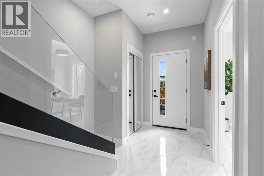 Row / Townhouse for Sale in 501, 8155 8 Avenue SW|Calgary, Alberta T3H6H9 5