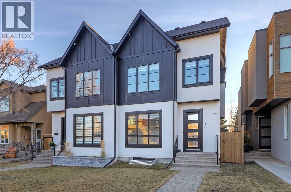 Duplex for Sale in 911 22 Avenue NW|Calgary, Alberta T2M1P5