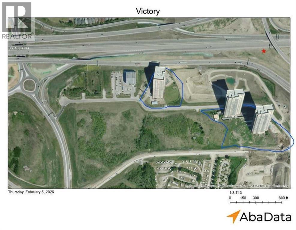 Property for Sale in 117R 101 Street SW|Calgary, Alberta T3B5T2 2