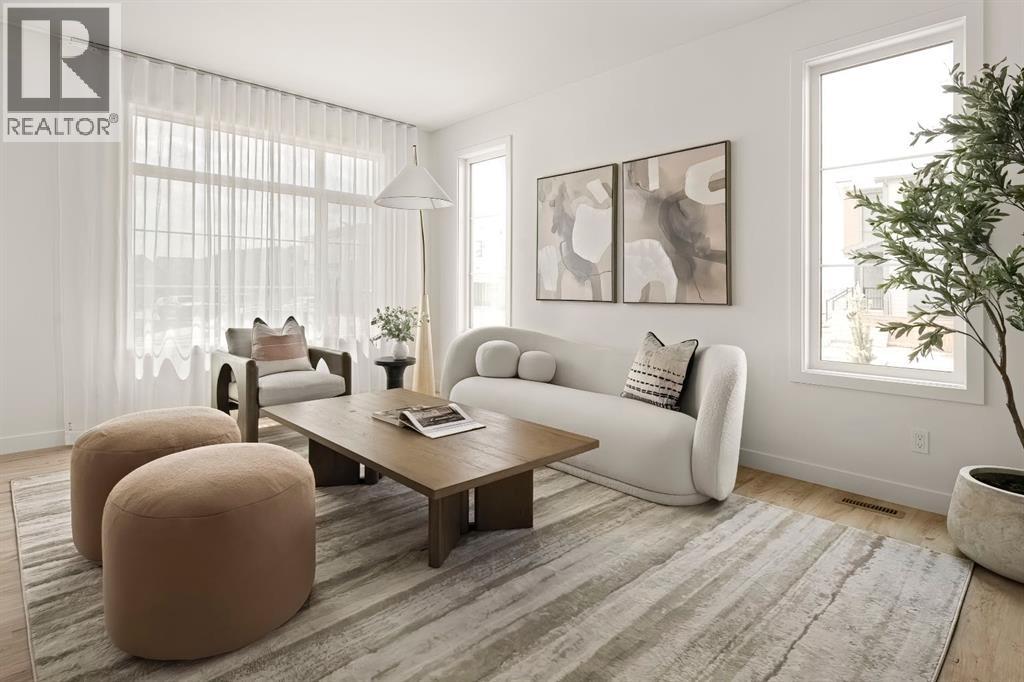 House for Sale in 784 Sora Boulevard SE|Calgary, Alberta T3S0m7 3