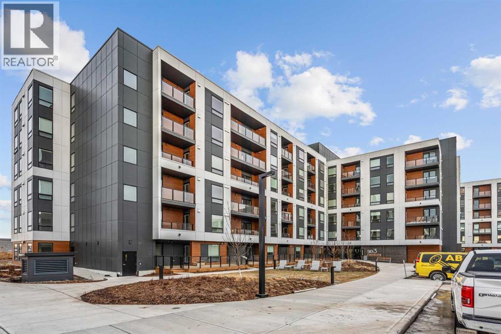 Apartment for Sale in 3211, 8500 19 Avenue SE|Calgary, Alberta T2A0M8