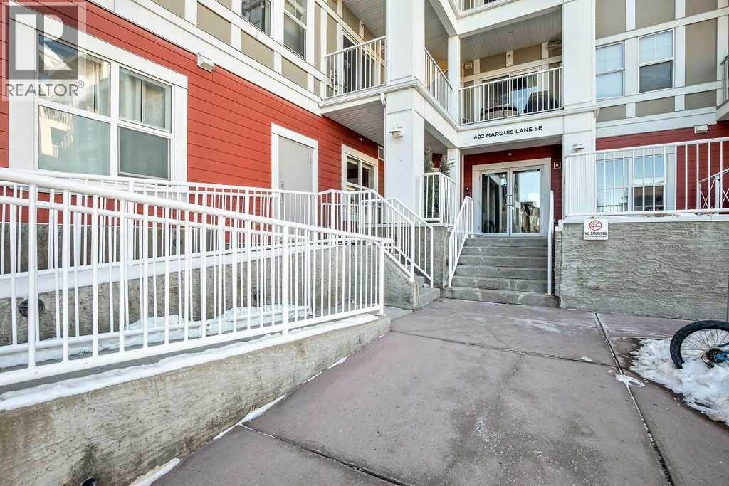 Apartment for Sale in 321, 402 Marquis Lane SE|Calgary, Alberta T3M2G7 3