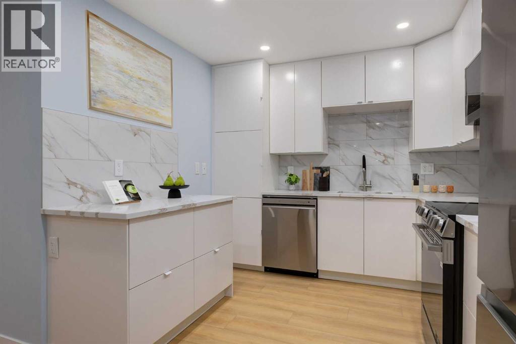 Apartment for Sale in 325, 2425 90 Avenue SW|Calgary, Alberta T2V4X8 5