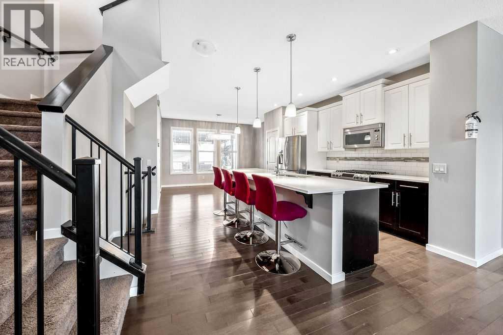 House for Sale in 37 Marquis Common SE|Calgary, Alberta T3M1N8 4