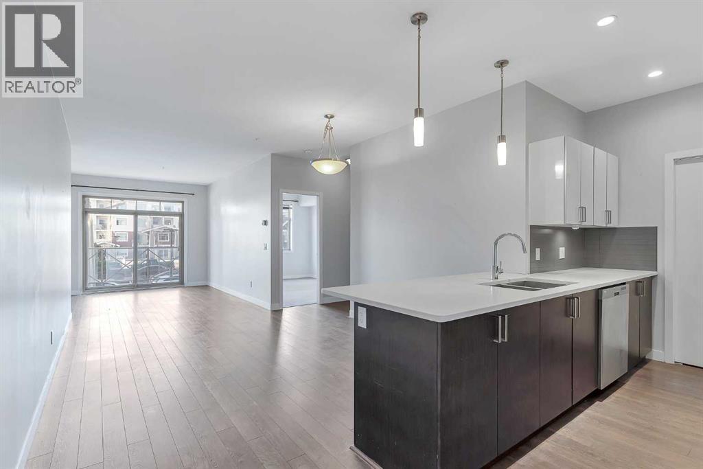 Apartment for Sale in 112, 10 Auburn Bay Link SE|Calgary, Alberta T3M1Y8 4