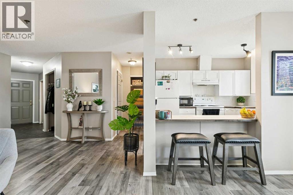 Apartment for Sale in 104, 7 Harvest Gold Manor NE|Calgary, Alberta T3K4Y3 5