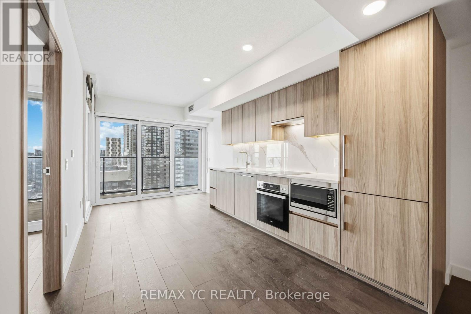 For rent: 2812 - 3 CONCORD CITYPLACE WAY, Toronto (Waterfront