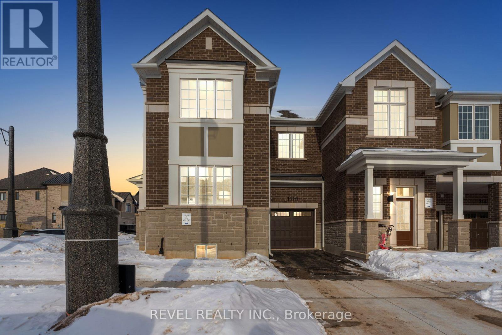 Row / Townhouse for Sale in 1310 PELICAN PASSAGE|Oakville (JM Joshua Meadows), Ontario L6H8B3 2