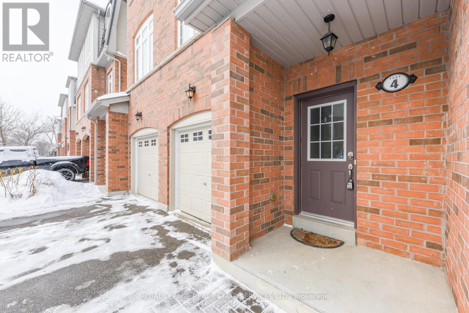 Row / Townhouse for Sale in 4 - 1131 HAIG BOULEVARD|Mississauga (Lakeview), Ontario L5E2M6 2