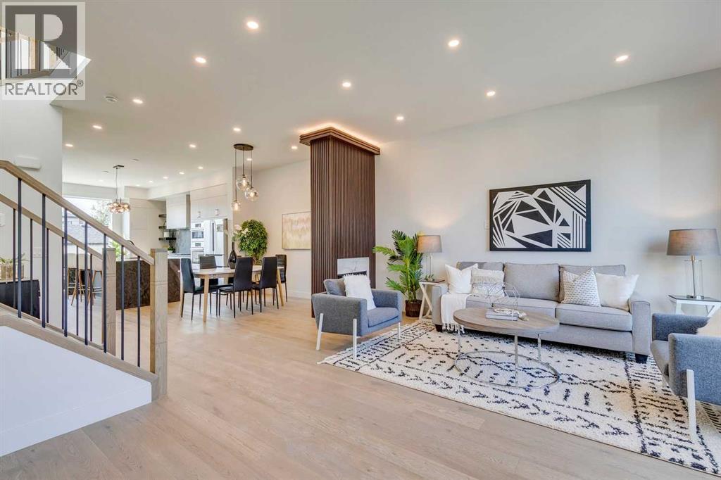 Duplex for Sale in 2013 23 Avenue NW|Calgary, Alberta T2M1W2 5