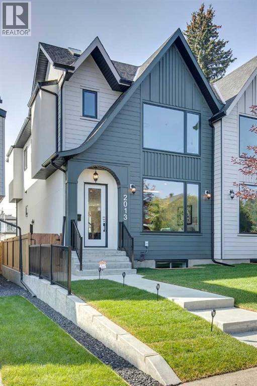Duplex for Sale in 2013 23 Avenue NW|Calgary, Alberta T2M1W2 2