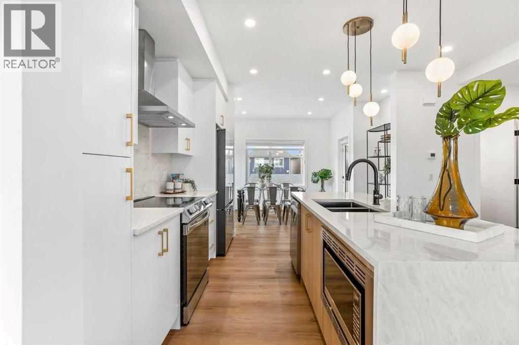 Row / Townhouse for Sale in 604, 200 Belvedere Boulevard SW|Calgary, Alberta T1X0L5 3