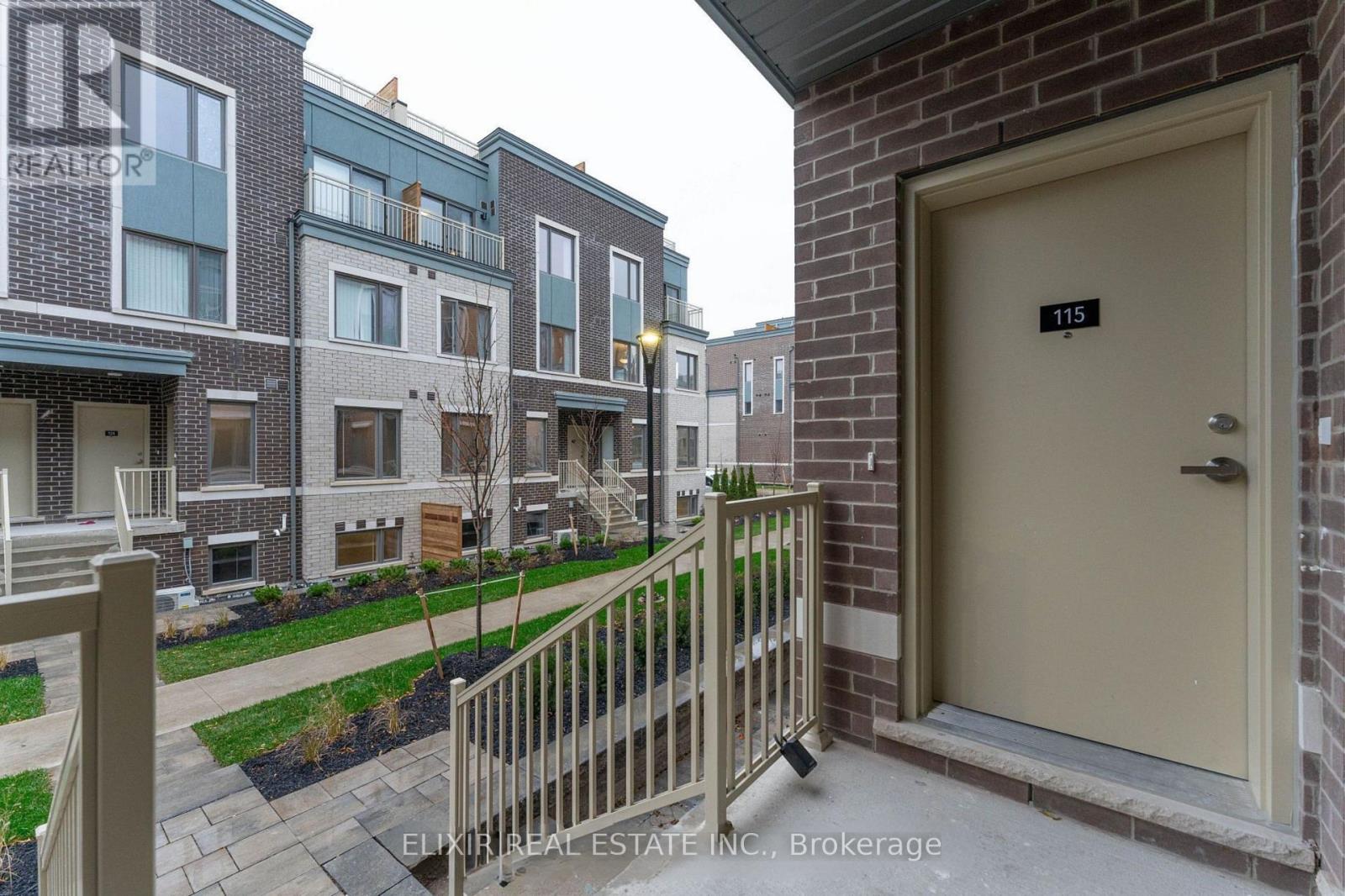Row / Townhouse for Sale in 115 - 30 WILLIAM JACKSON WAY|Toronto (New Toronto), Ontario M8X2J4 5