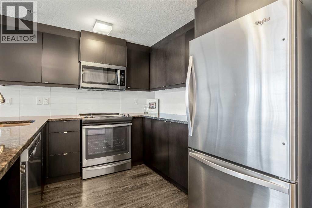 Apartment for Sale in 24, 45 Aspenmont Heights SW|Calgary, Alberta T3H0E6 4