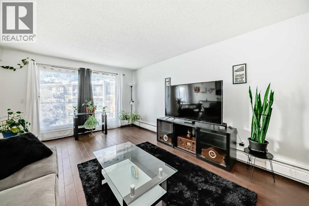 Apartment for Sale in 403, 4455D Greenview Drive NE|Calgary, Alberta T2E6M1 2