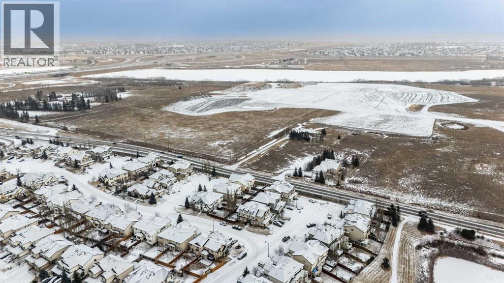 Duplex for Sale in 212 Silverado Range Heights SW|Calgary, Alberta T2X0B8 5