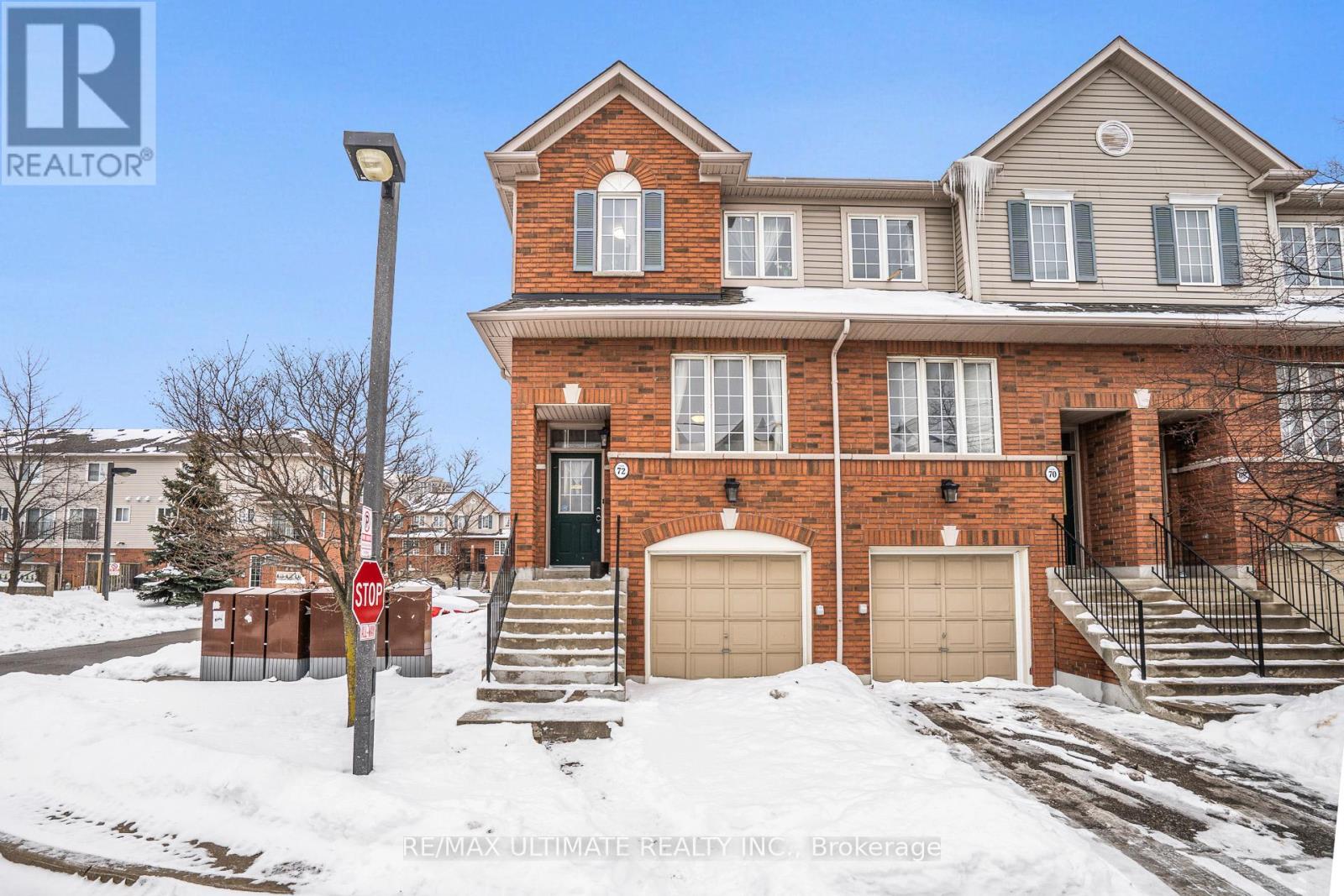 Row / Townhouse for Sale in 72 - 4950 ALBINA WAY|Mississauga (Hurontario), Ontario L4Z4J7