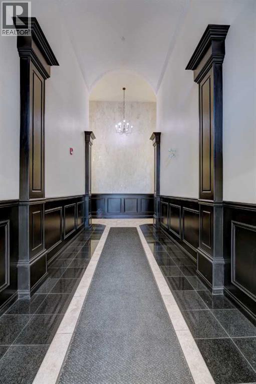 Apartment for Sale in 101, 923 15 Avenue SW|Calgary, Alberta T2R0S2 3