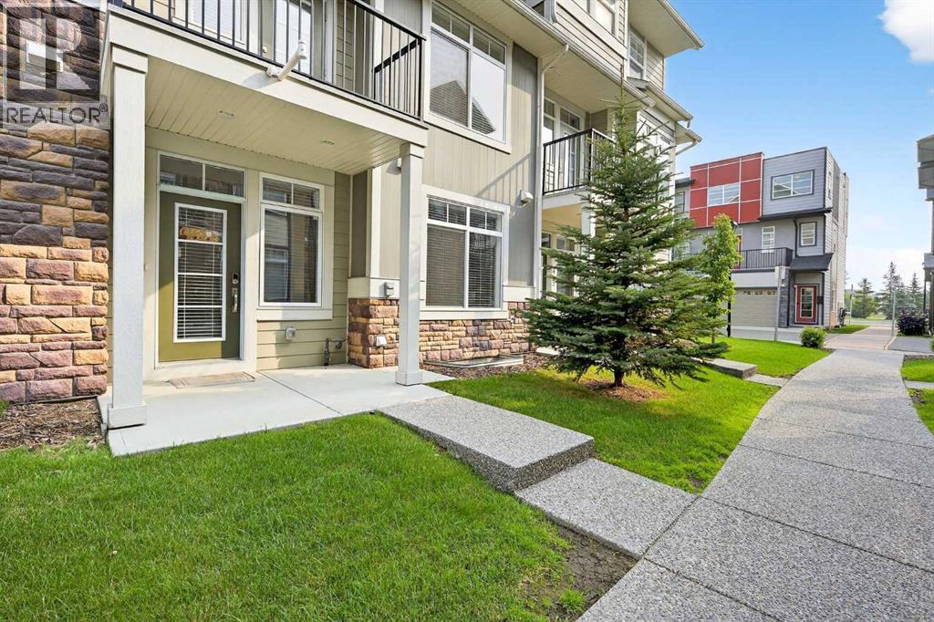 Row / Townhouse for Sale in 405 Wentworth Row SW|Calgary, Alberta T3H1W7 3
