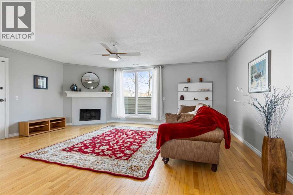 Apartment for Sale in 703, 1540 29 Street NW|Calgary, Alberta T2N4M1 4