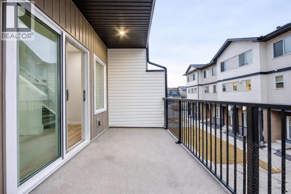 Row / Townhouse for Sale in 113 Corner Meadows Square NE|Calgary, Alberta T3N2N2 4