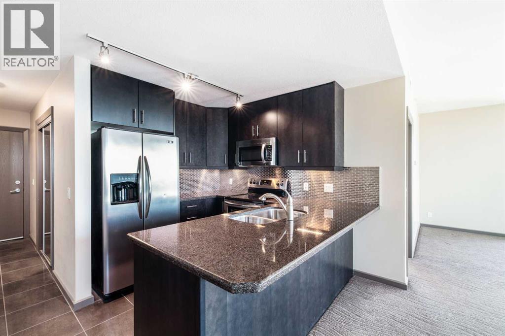 Apartment for Sale in 2010, 210 15 Avenue SE|Calgary, Alberta T2B0B5 4