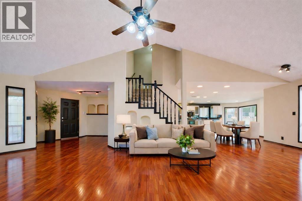 House for Sale in 131 Arbour Wood Close NW|Calgary, Alberta T3G4B3 5