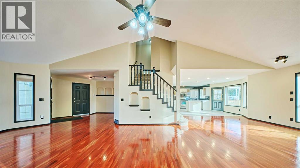 House for Sale in 131 Arbour Wood Close NW|Calgary, Alberta T3G4B3 4