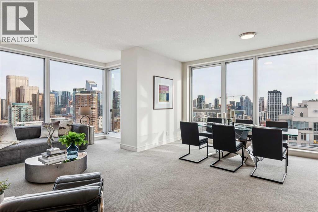 Apartment for Sale in 2000, 817 15 Avenue SW|Calgary, Alberta T2R0H8