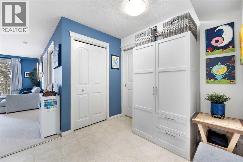 Apartment for Sale in 3116, 115 Prestwick Villas SE|Calgary, Alberta T2Z0M7 5