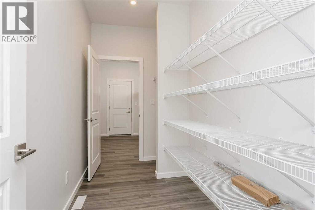 House for Sale in 5 Heartwood Lane SE|Calgary, Alberta T3M2K1 5