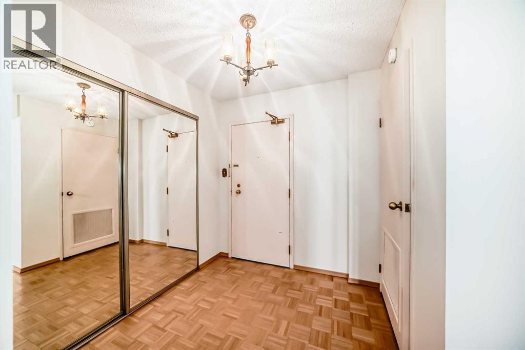 Apartment for Sale in 607, 330 26 Avenue SW|Calgary, Alberta T2S2T3 2