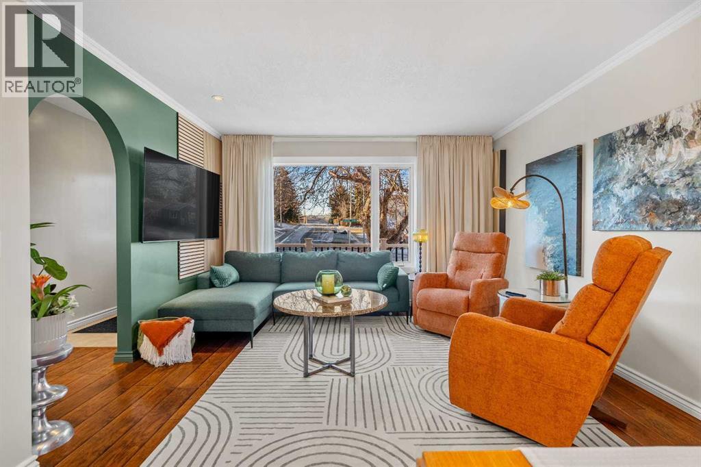 House for Sale in 4636 Montana Drive NW|Calgary, Alberta T3B1G1 5