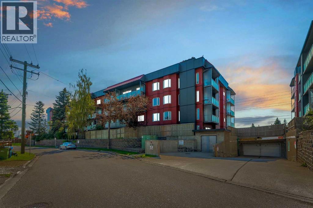 Apartment for Sale in 315, 335 Garry Crescent NE|Calgary, Alberta T2K5X1