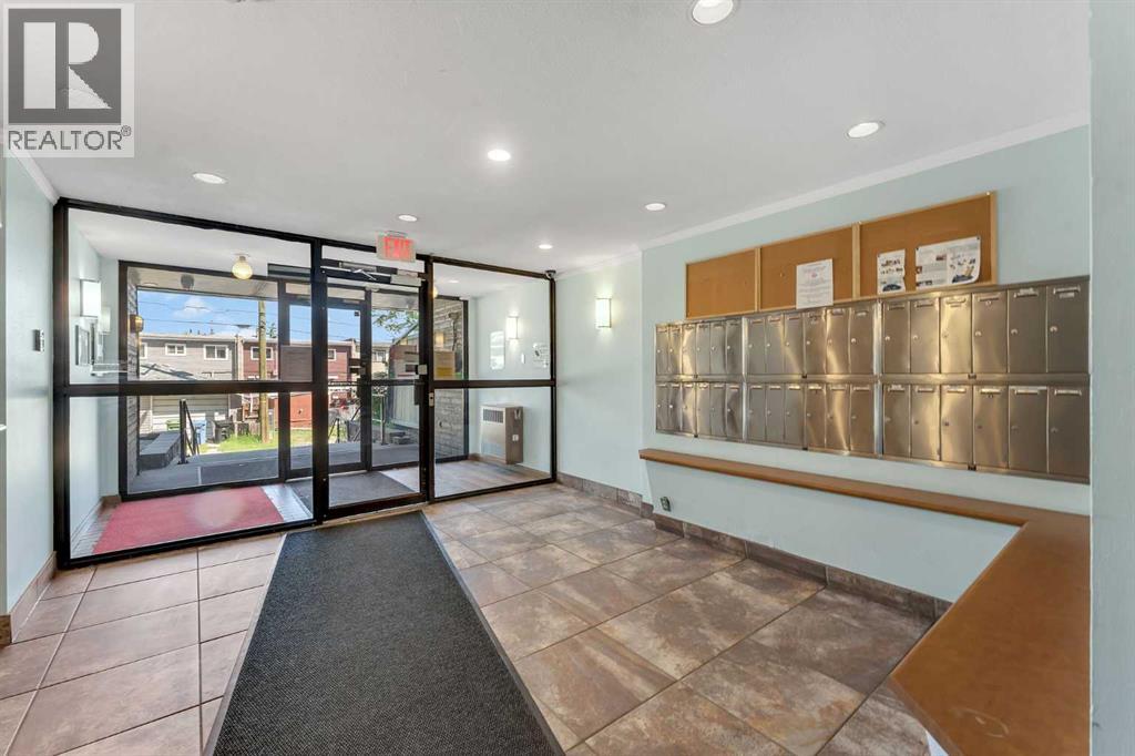 Apartment for Sale in 315, 335 Garry Crescent NE|Calgary, Alberta T2K5X1 5