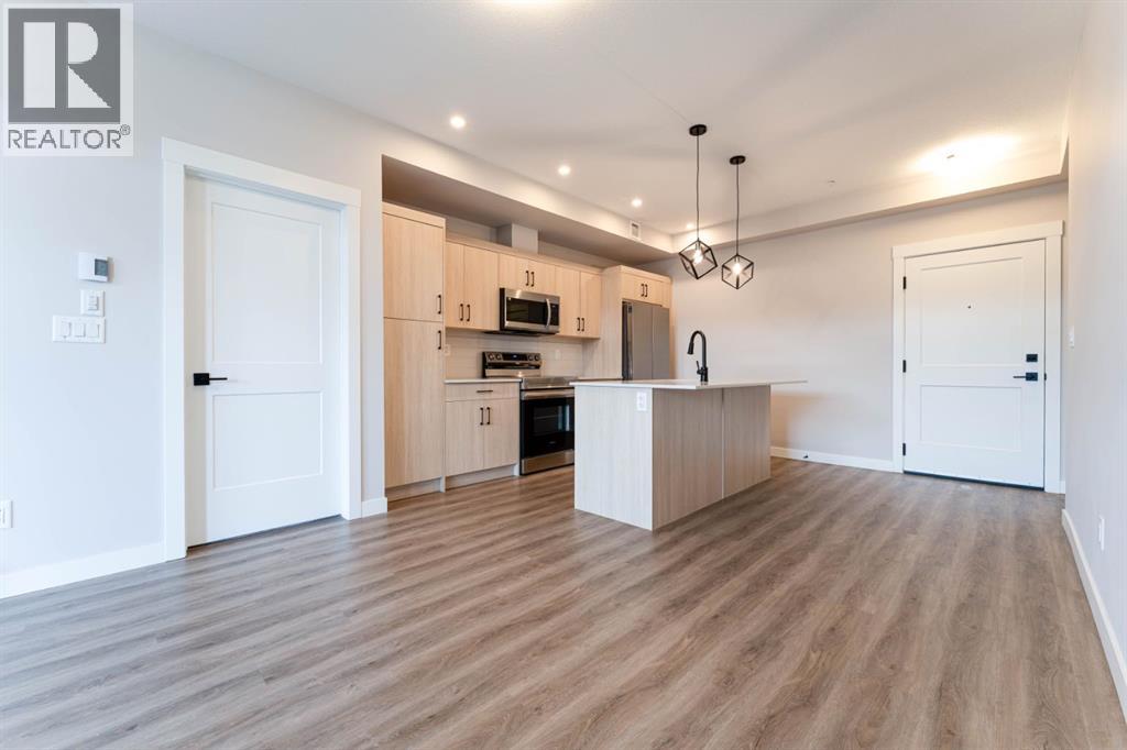 Apartment for Sale in 2312, 55 Lucas Way NW|Calgary, Alberta T3P2C7 5